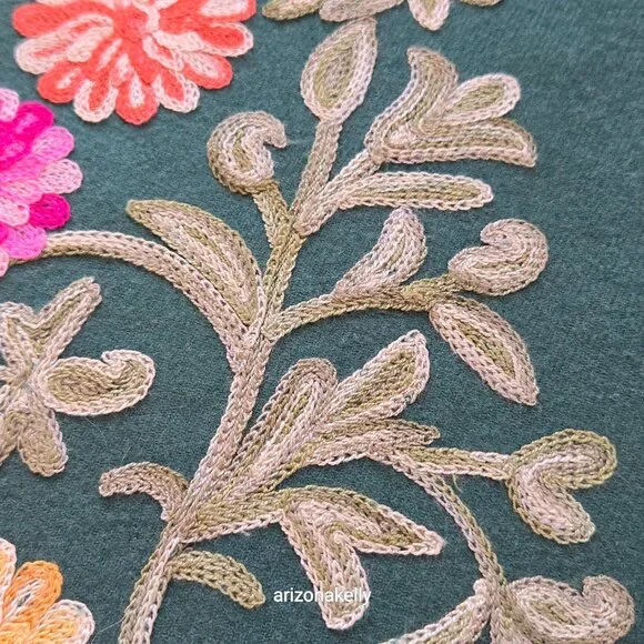 Green "Cashmere" Scarf with Chain Stitch Embroidery Flowers and Leaves - Picture 3 of 16
